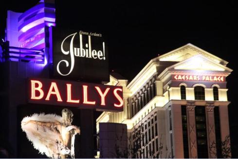 Le Caesar Palace et le Ballys, partout des hôtels-casinos